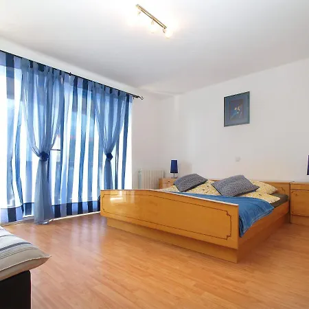 Katarina 2054 Apartment Banjole