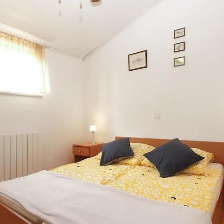 Katarina 2054 Apartment